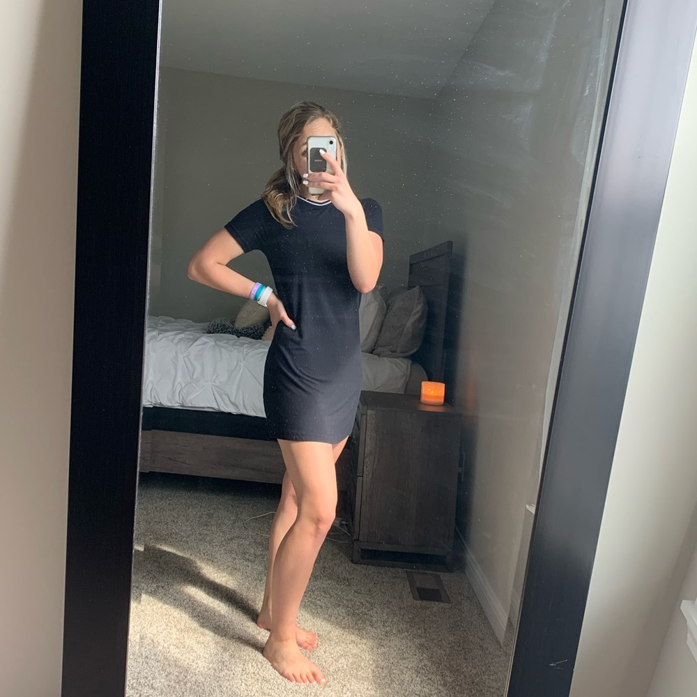 navy blue abercrombie & fitch dress
